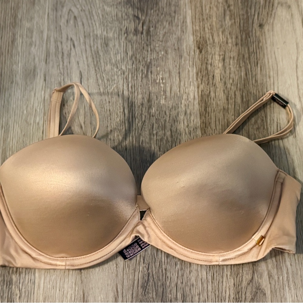 Victoria’s Secret NWT Very Sexy Multi Way Push Up Bra